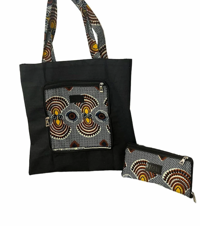 Spacious Cotton Tote - Durable & Chic